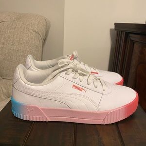 Womens Puma Sneakers
